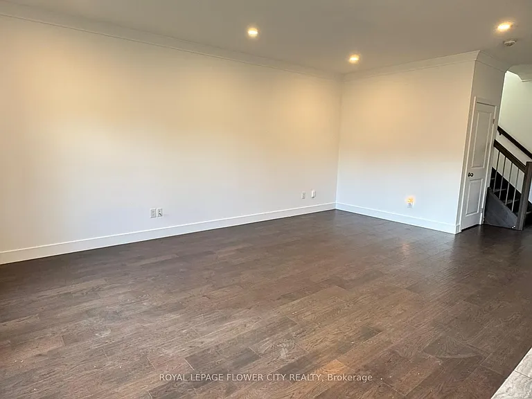 1330 Lawson Rd — Photo 11
