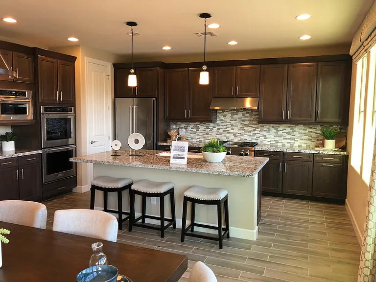 949 W Angel Dr — Photo 10