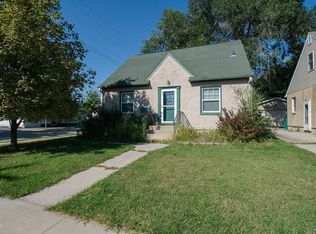 903 12th Ave NE, Rochester, MN 55906