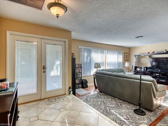4th image of 5036 Pelican Blvd