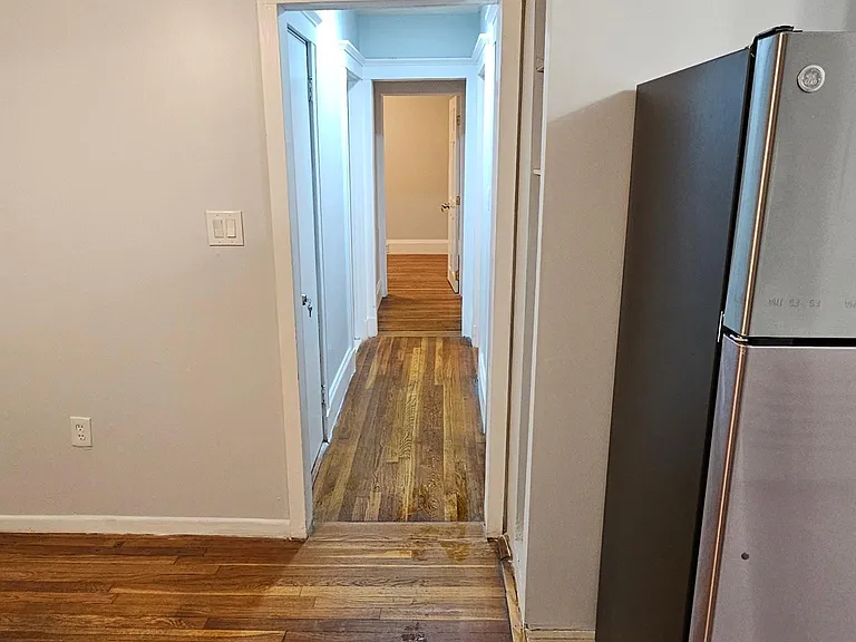 4 Gilson Ave — Photo 7