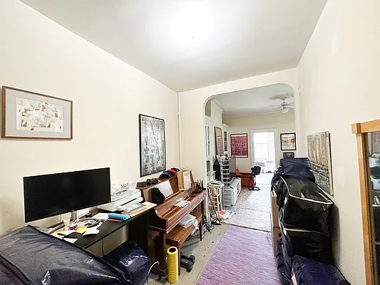 Rented by Ulas Real Estates Inc | media 29