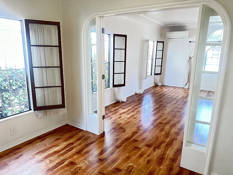 1607 S Sierra Bonita Ave — Photo 11