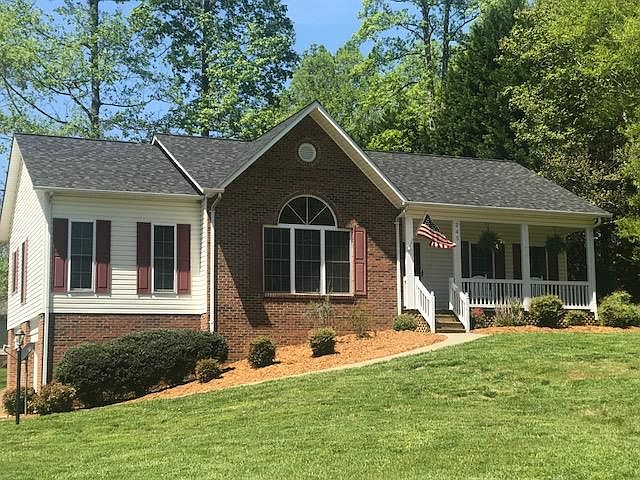 1st image of 245 Pine Brook Pl