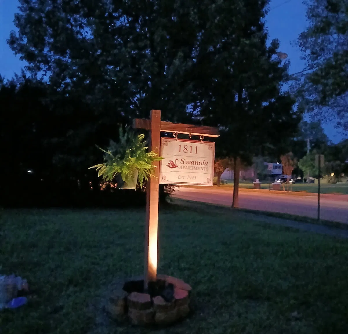 1 bed, $900 — Photo 1