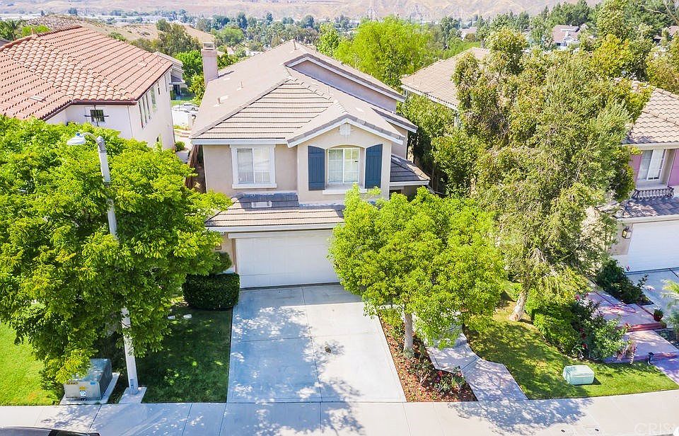 1st image of 20305 Colina Dr