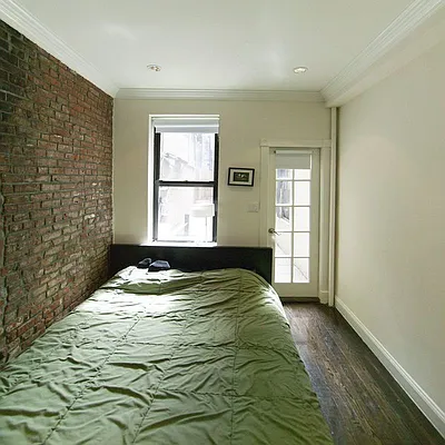 Rented by Voro New York | media 17