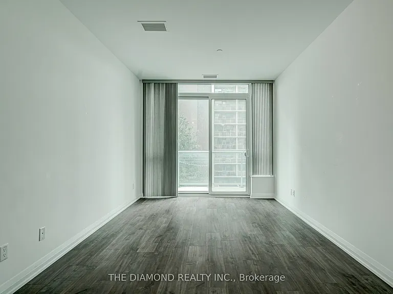 101 Erskine Ave #321 — Photo 11