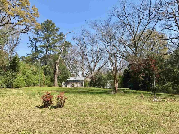 610 N Jefferson Ave, Eatonton, GA 31024