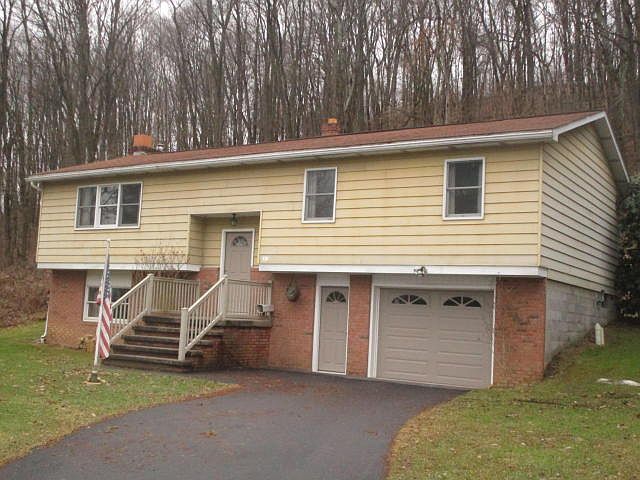 35 Laurel Lane