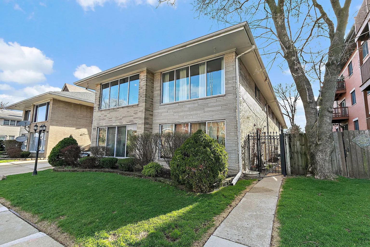 1111 N Harlem Ave Rear 2A photo 1