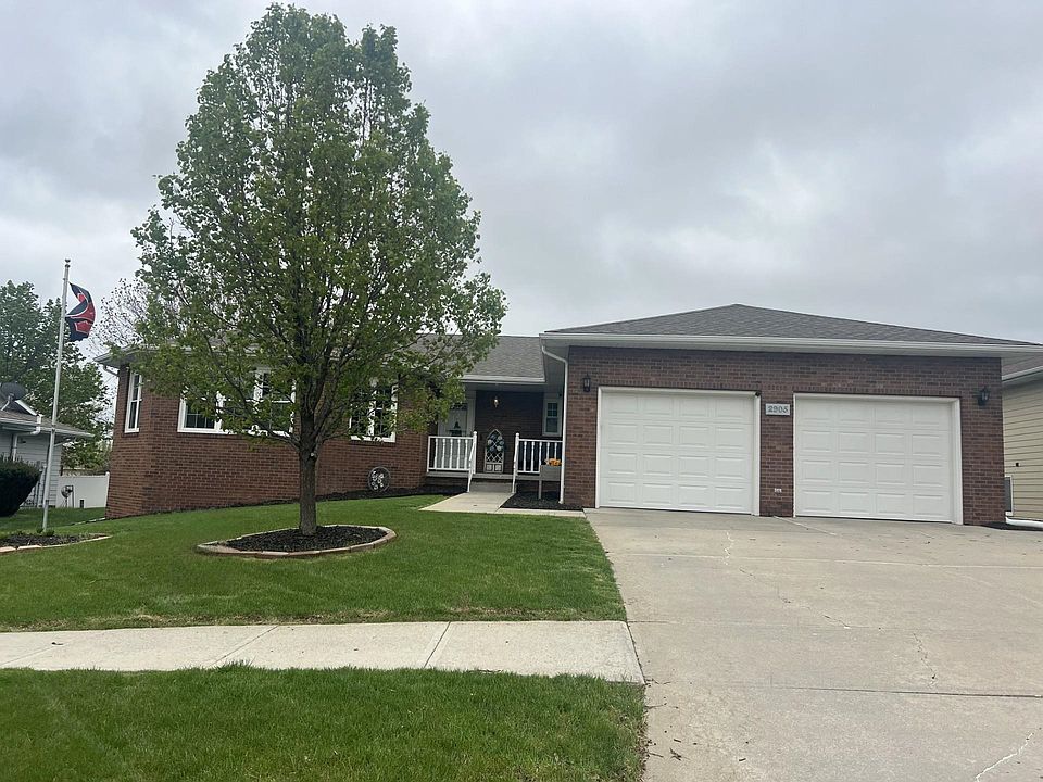 1st image of 2905 Dover Dr