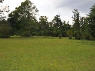 162 Lazy Oak Ln, Picayune, MS 39466