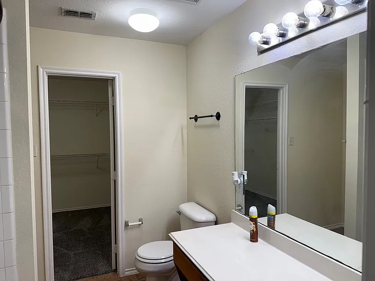2929 Kimbrough Ln — Photo 4