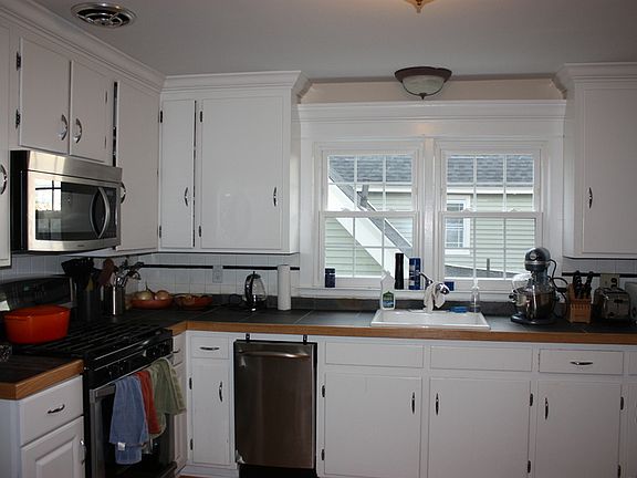 4th image of 828 Orange St