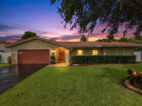 8835 NW 27th St, Coral Springs, FL 33065