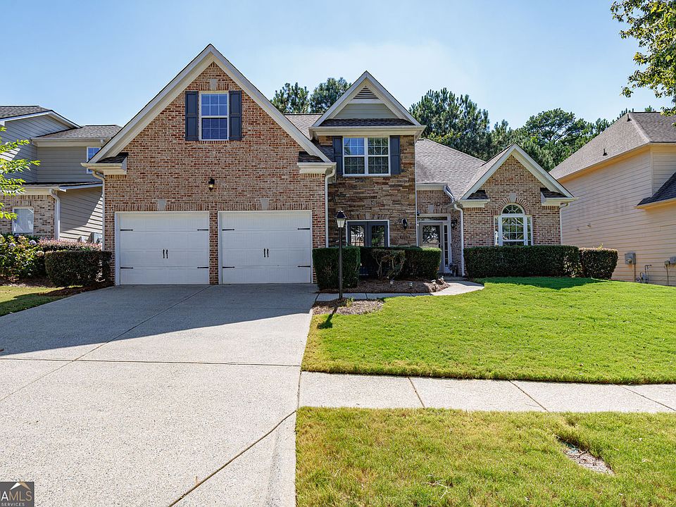 1st image of 560 Roland Manor Dr