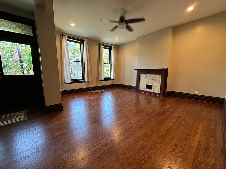 4230 Castleman Ave — Photo 6