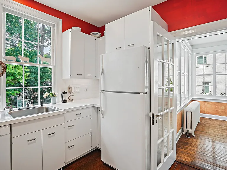 3612 Albemarle St NW — Photo 11