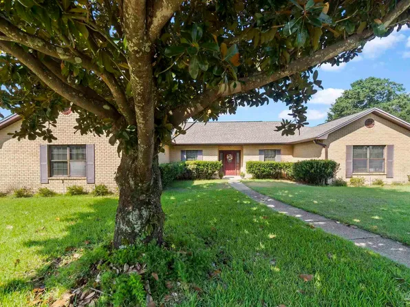 2850 Semoran Ct, Pensacola, FL 32503