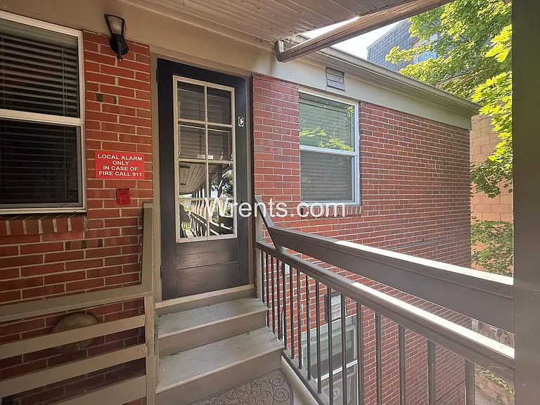 1824 W Riverside Ave — Photo 1
