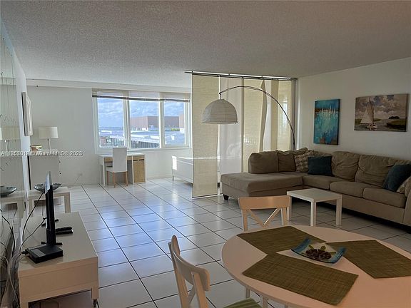 2nd image of 2301 Collins Ave APT 936