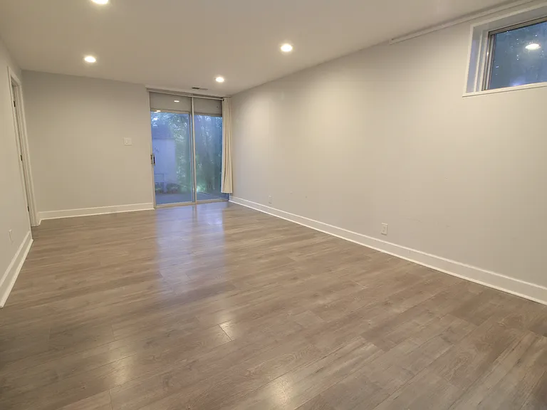 12712 Torrington St — Photo 29
