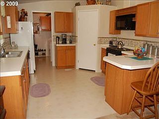 4th image of 20707 NE 267th St