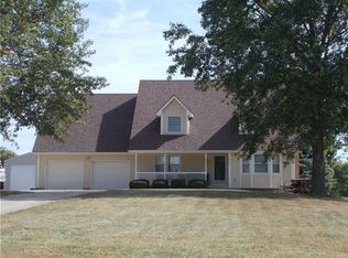 2217 N Six Mile Church Rd, Independence, MO 64058