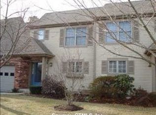 16 Darling Xing, Norwich, CT 06360