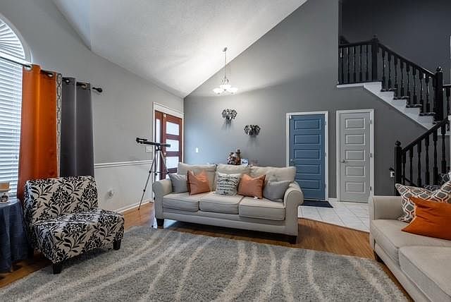 204 NW Cody Dr, Lees Summit, MO 64081 | Zillow