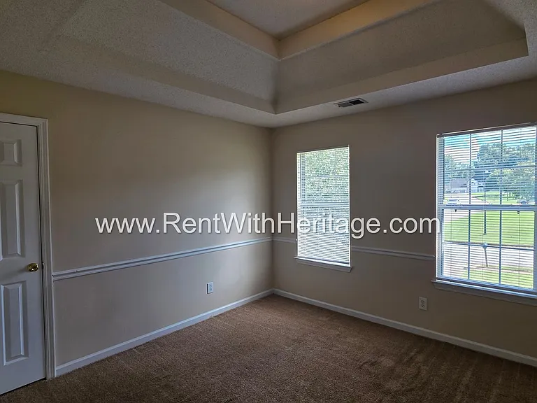 6535 Manor Creek Dr — Photo 30