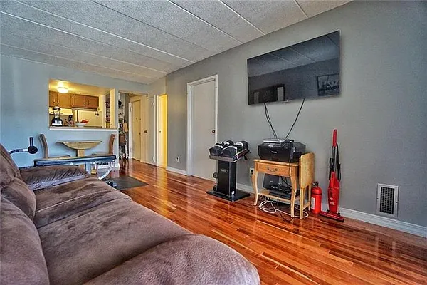 Sold by Weichert Realtors (Legacy) | media 29