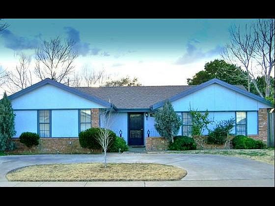 1st image of 2225 Oleander Ln