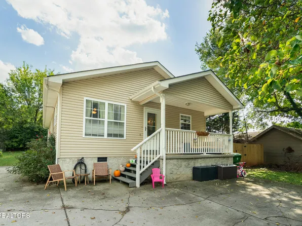 1606 Sevierville Rd, Maryville, TN 37804