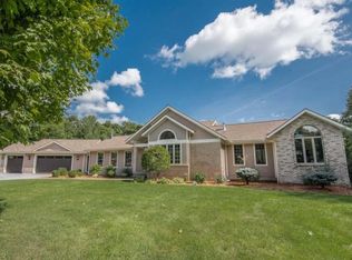 9242 Capron Rd, Lee Center, NY 13363