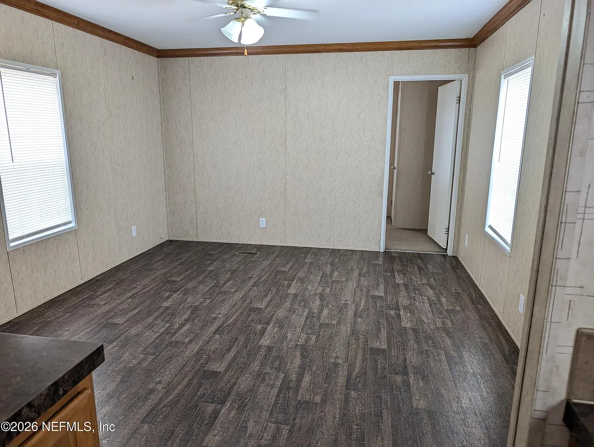 Building Photo - 125 Hayman Dr