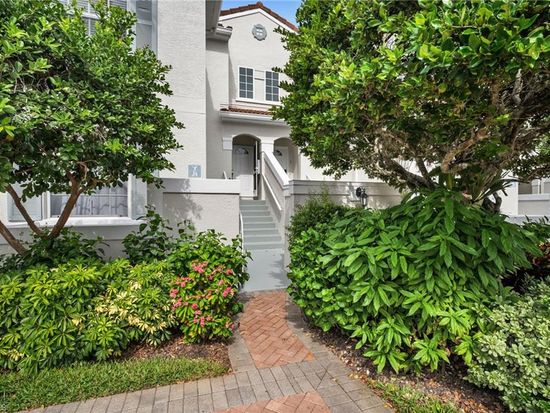 8370 Excalibur CIR #J4, Naples, FL 34108