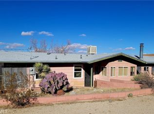 8333 Saxon Rd, Lucerne Valley, CA 92356