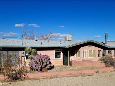 8333 Saxon Rd, Lucerne Valley, CA, 92356