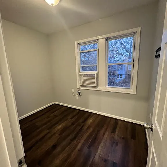 441 Mellon St SE — Photo 9