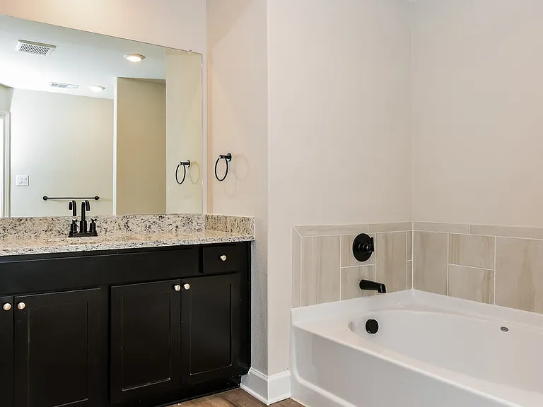 1300 Princeton Hts — Photo 12