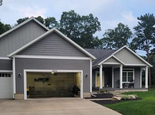 3658 Windemere Ct, Norton Shores, MI 49441