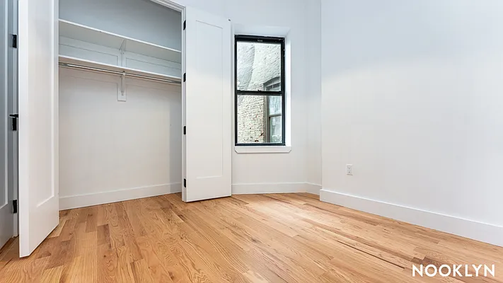 Rented by Nooklyn NYC LLC | media 27