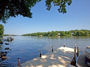 7050 River Shore Ln, Champlin, MN 55316