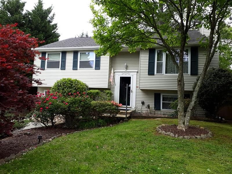 1st image of 1389 Tucker Woods Ct