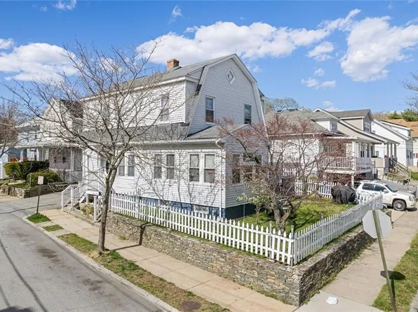 52 Cactus St, Providence, RI 02905