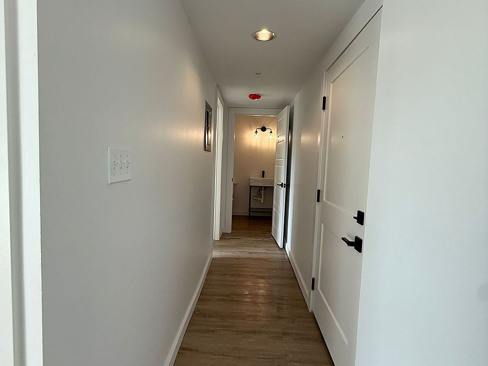 1st image of 240 Mack Ave #1