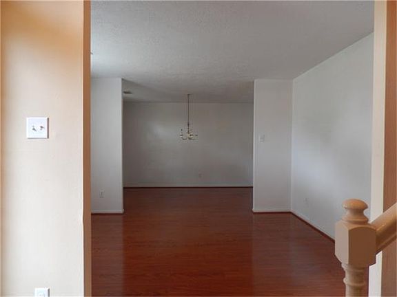 2nd image of 24110 Whitefield Ln