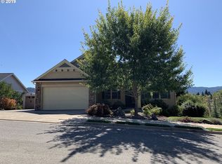 2671 NW Brockway Rd, Winston, OR 97496